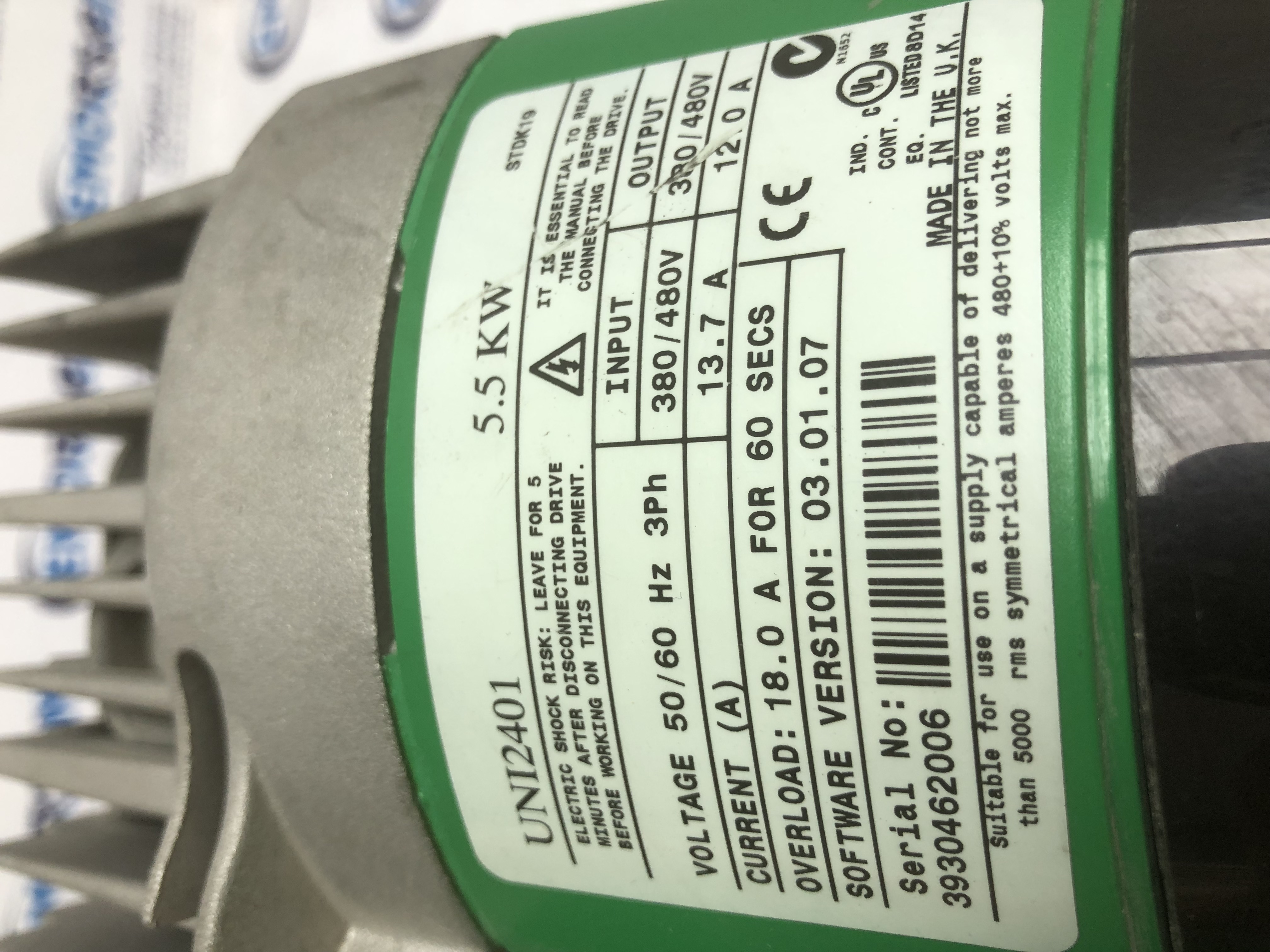 CONTROL TECHNİQUES UNI2401