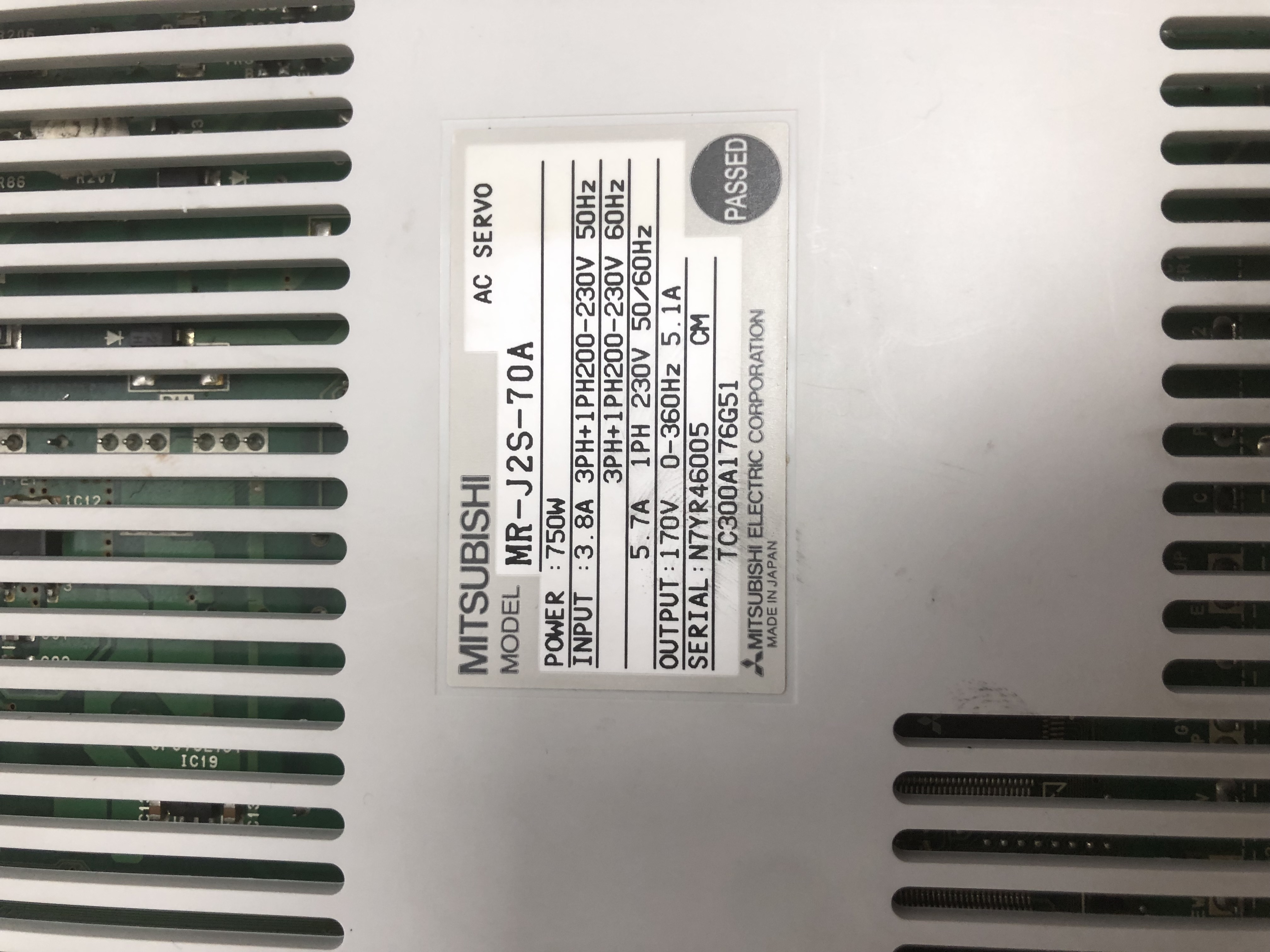 MITSUBISHI MR-J2S-70A