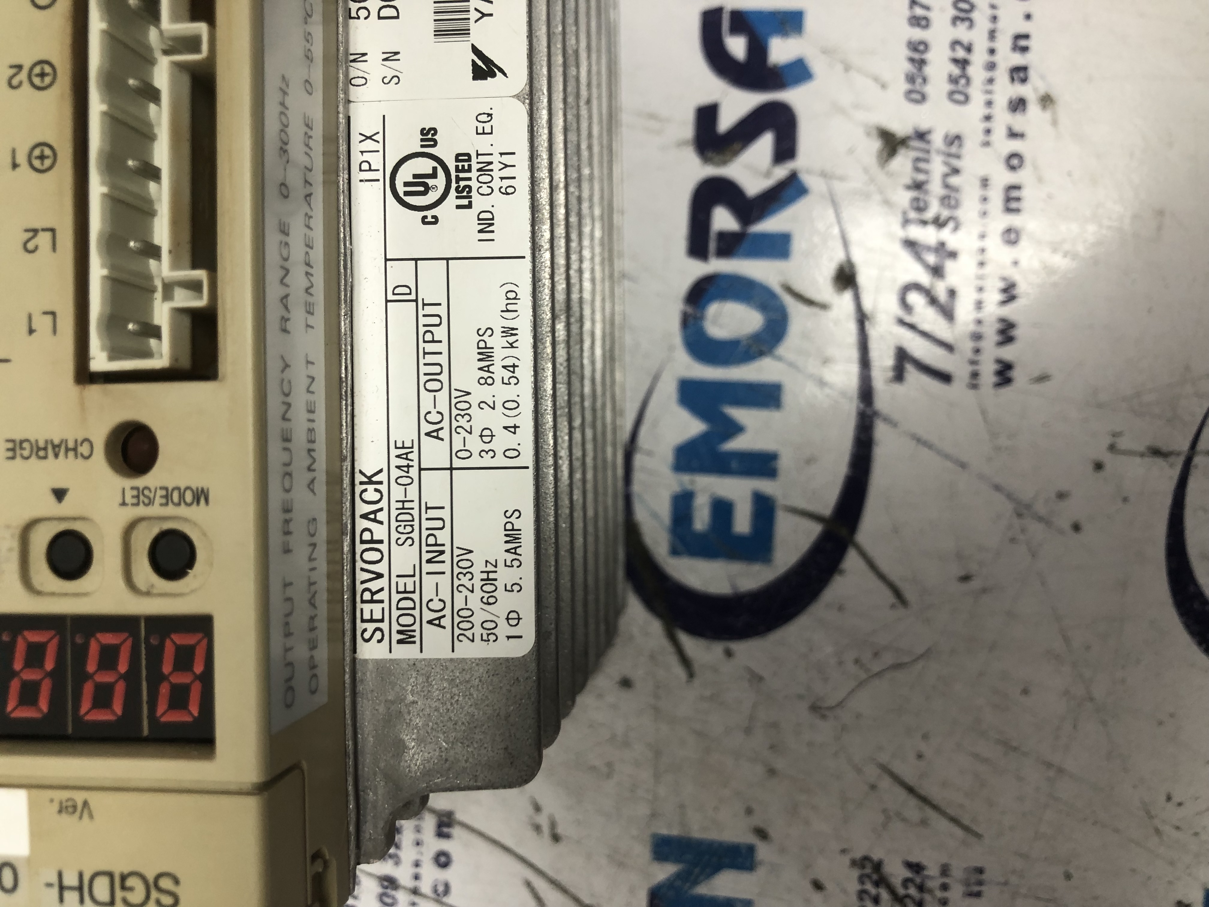 YASKAWA SERVOPACK SGDH-04AE