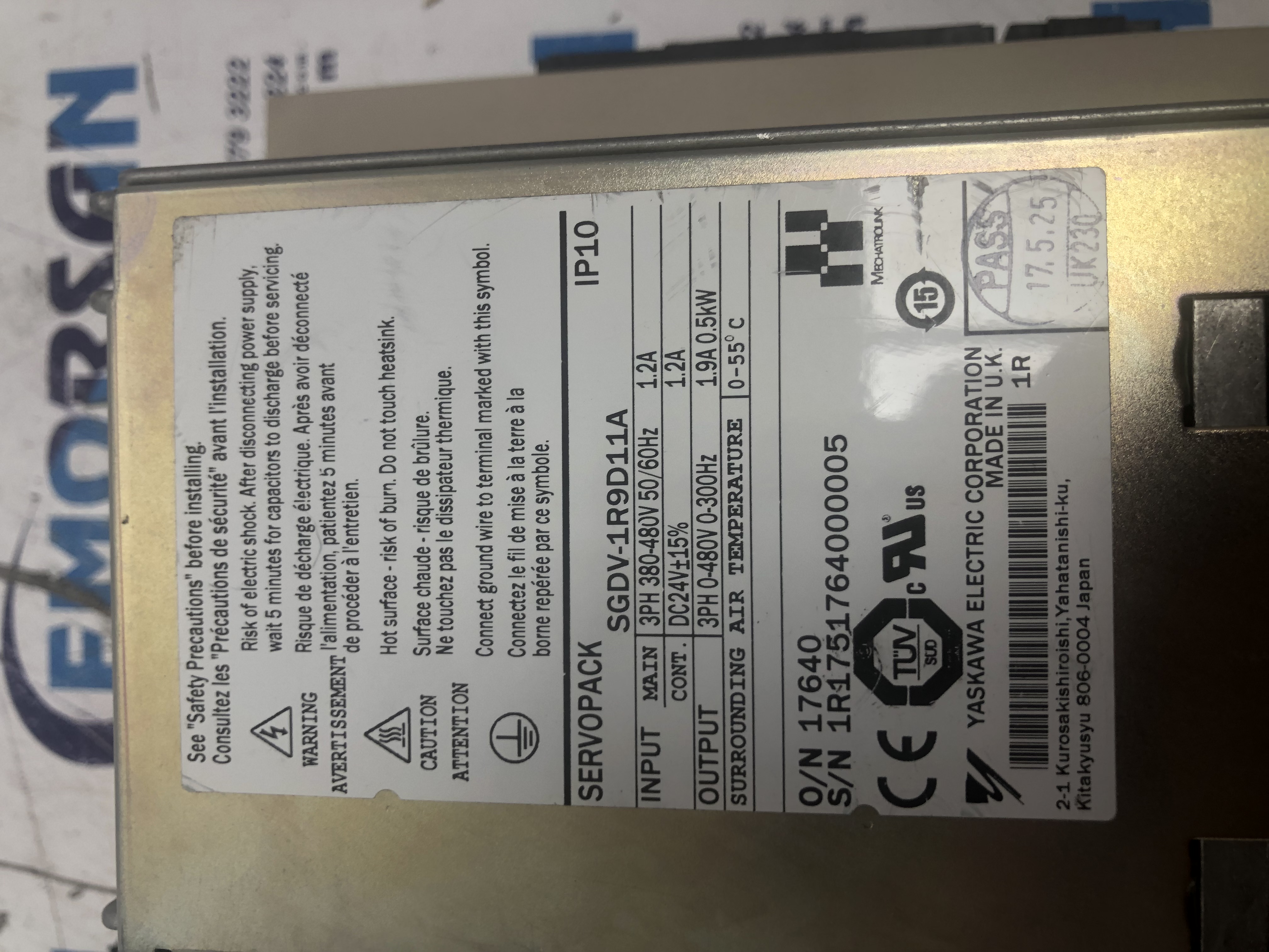 YASKAWA SERVOPACK SGDV-1R9D11A